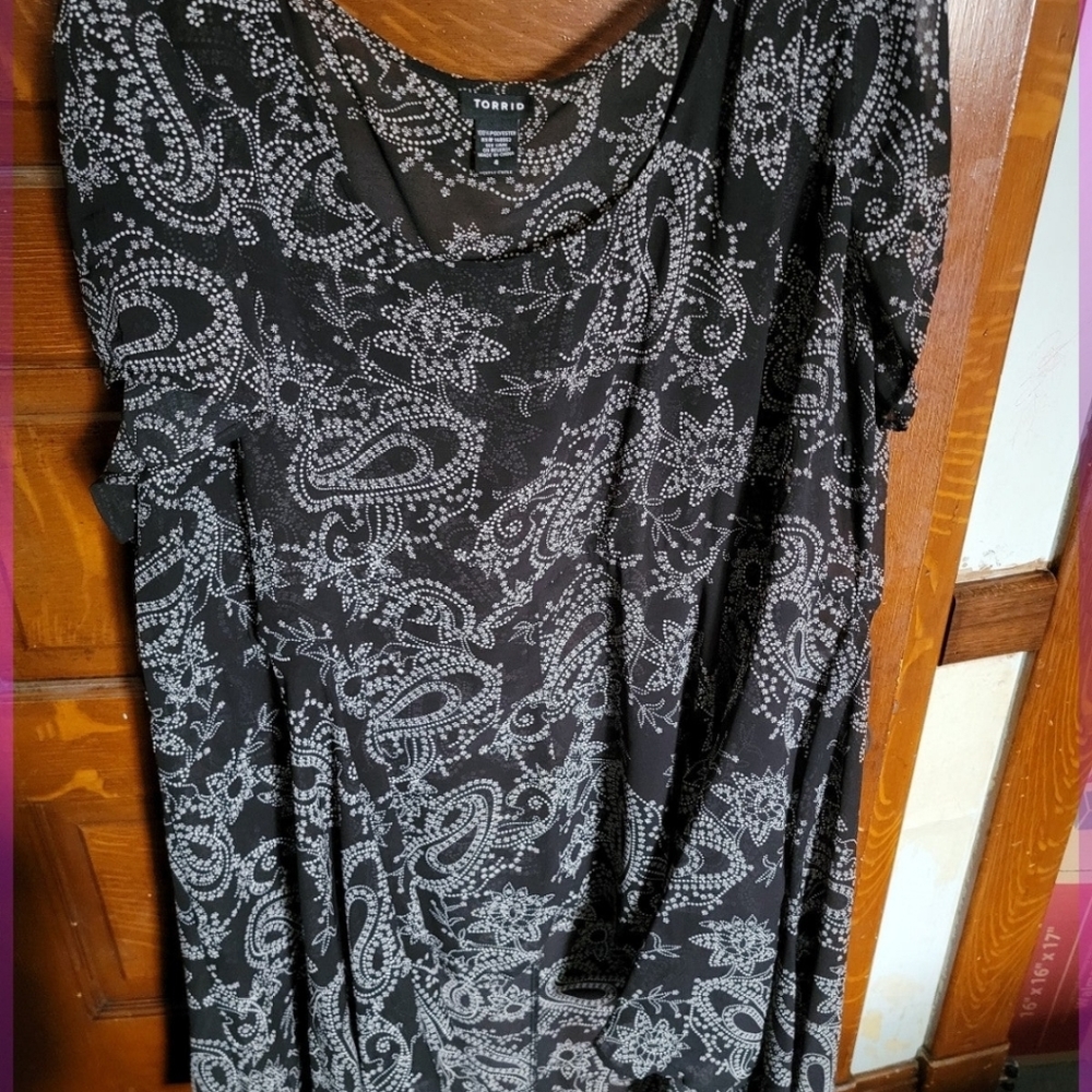 Torrid HI lo dress